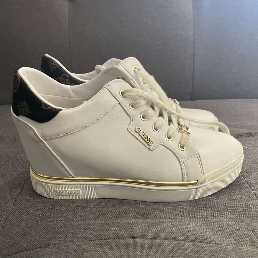 Guess Faster Hidden Wedge Sneakers